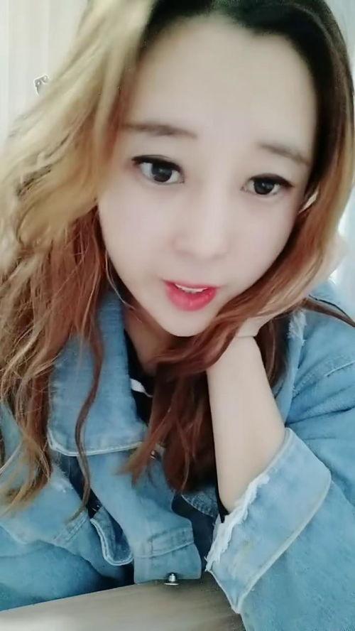 小说 自拍 在线视频,虚拟与现实交织的青春影像之旅