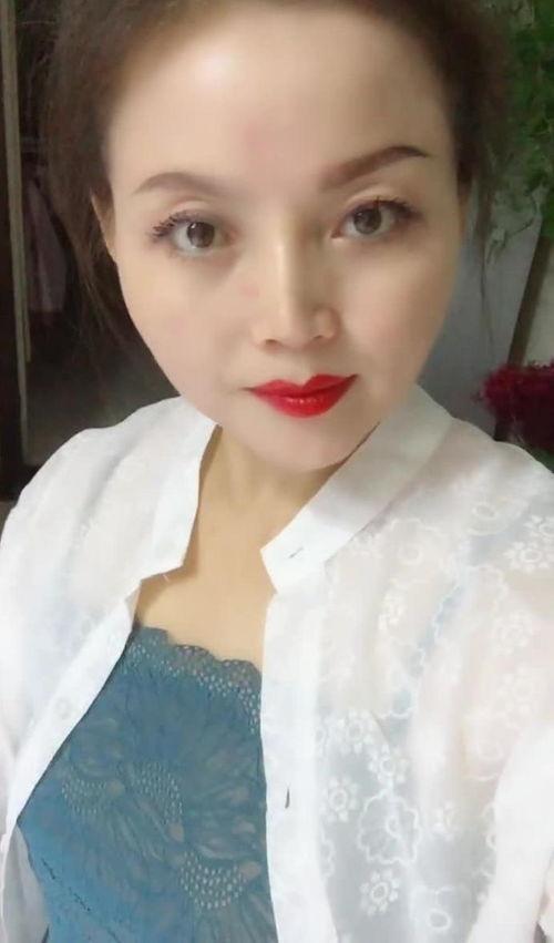 小说 自拍 在线视频,虚拟与现实交织的青春影像之旅