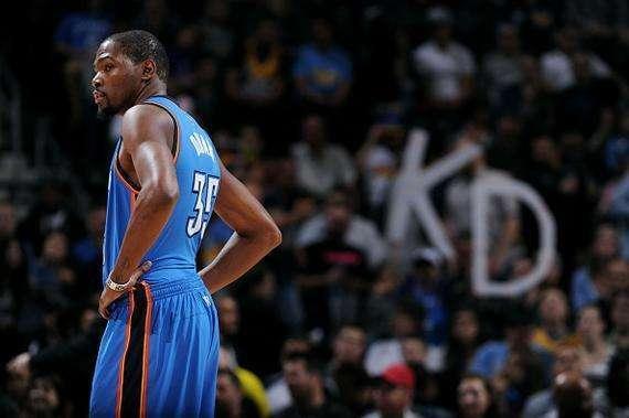 杜兰特犯贱在线视频观看,一场篮球场上的欢乐盛宴